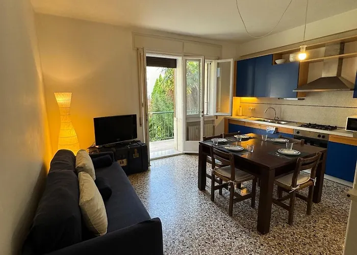 Comodo Al Centro Del