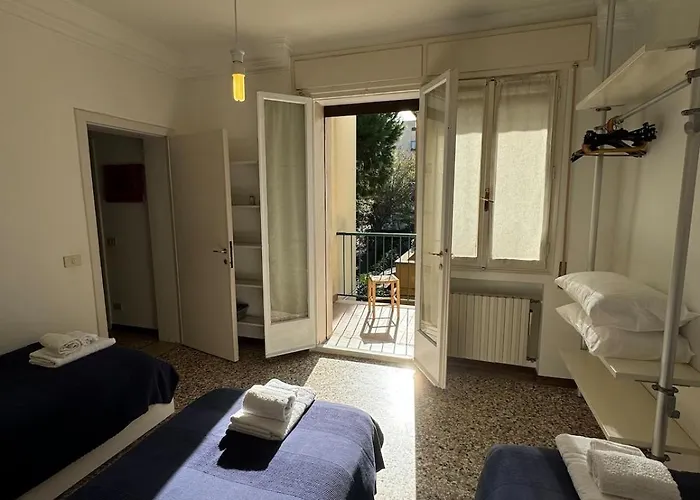 Comodo Al Centro Del