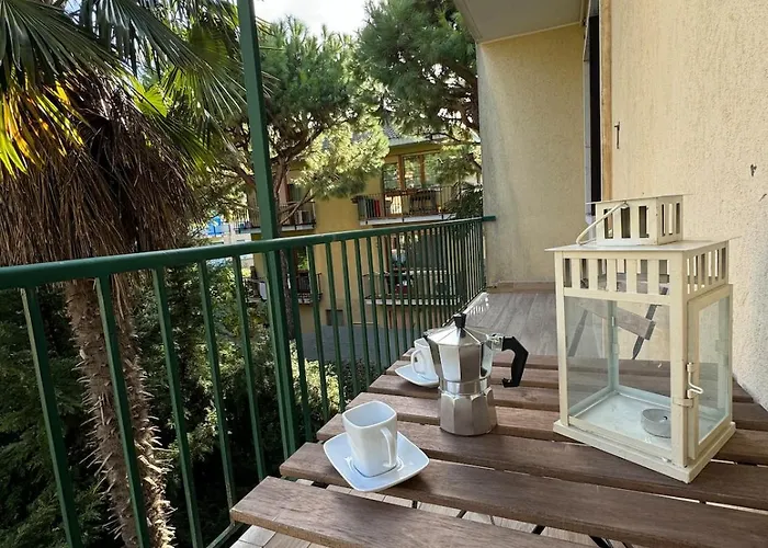 Apartamento Comodo Al Centro Del *